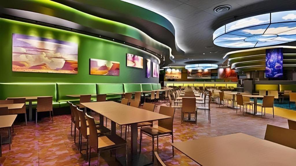 Disney'S Art Of Animation Resort Lake Buena Vista Exterior photo